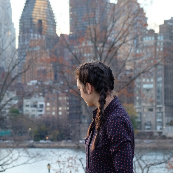 Meet your Posher, Emily - Picture 1 of 1